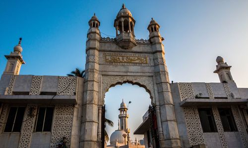 Haji ali mosque, mumbai, india