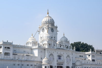 Beautiful view of golden temple - harmandir sahib in amritsar, punjab, india, famous indian sikh