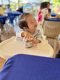 Child eating breakfast