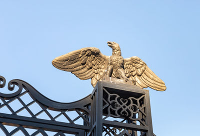 Low angle view of statue against clear sky