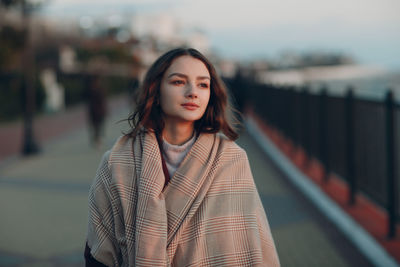 Portrait of a beautiful young woman