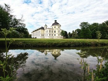 Reflection of building in lake