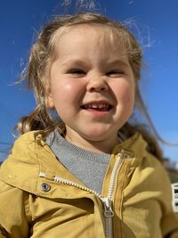 Portrait of smiling girl