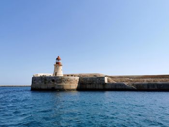 Grand harbour lighthouse 