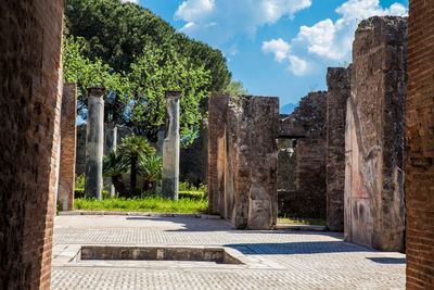 Ruins of the houses in the ancient city of pompeii