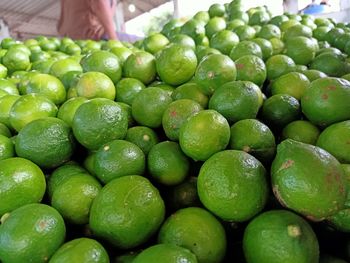 Green lemons vitamin c