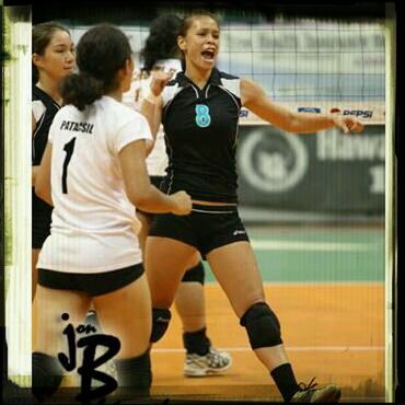 #tbt vball kapolei vs. castle 11-1 season:)) miss dese days..#skinny #vball #whooop