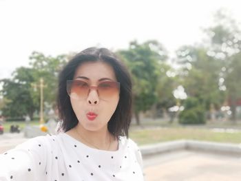 Portrait of beautiful young woman