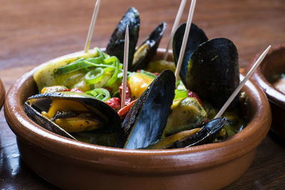 Close-up of fresh vegetables in bowl on table