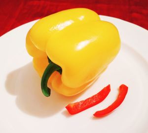 Close-up of red bell peppers in plate