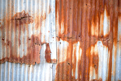 Full frame shot of rusty metal wall