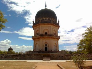 View of cathedral against sky