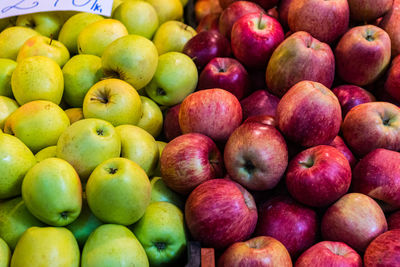 Apples in market for sale