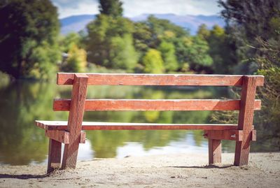 Empty bench in park