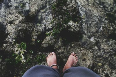 Low section of woman legs