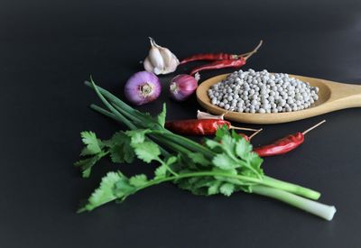 Close-up of vegetables in bowl on table