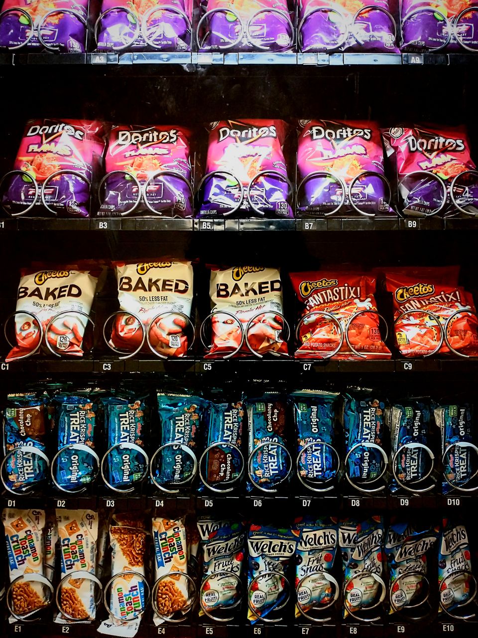 Snacks ••• the uniformity and color caught my eye in the hallway when I was on my way outside for photography class Vending Machine Snack Food Doritos Cheetos School Saturated Color