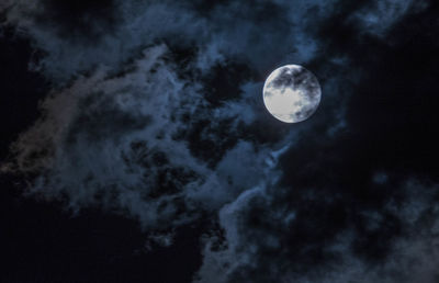 Low angle view of moon in sky