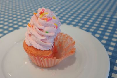 Close-up of cake in plate on table