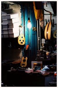 Variety of objects for sale