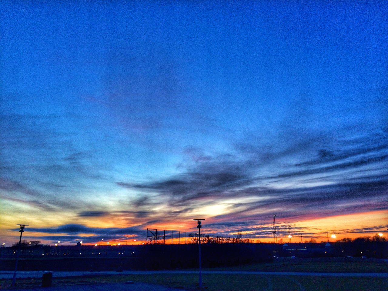 SCENIC VIEW OF DRAMATIC SKY OVER CITY