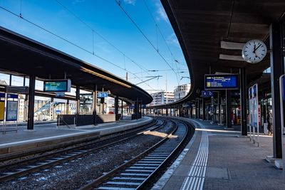 Railroad station platform against sky