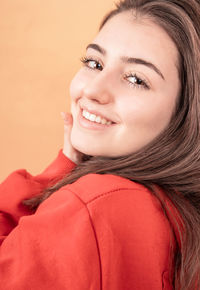 Portrait of a smiling young woman