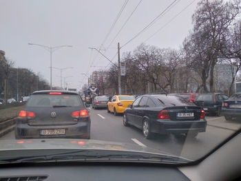 Traffic on road in city