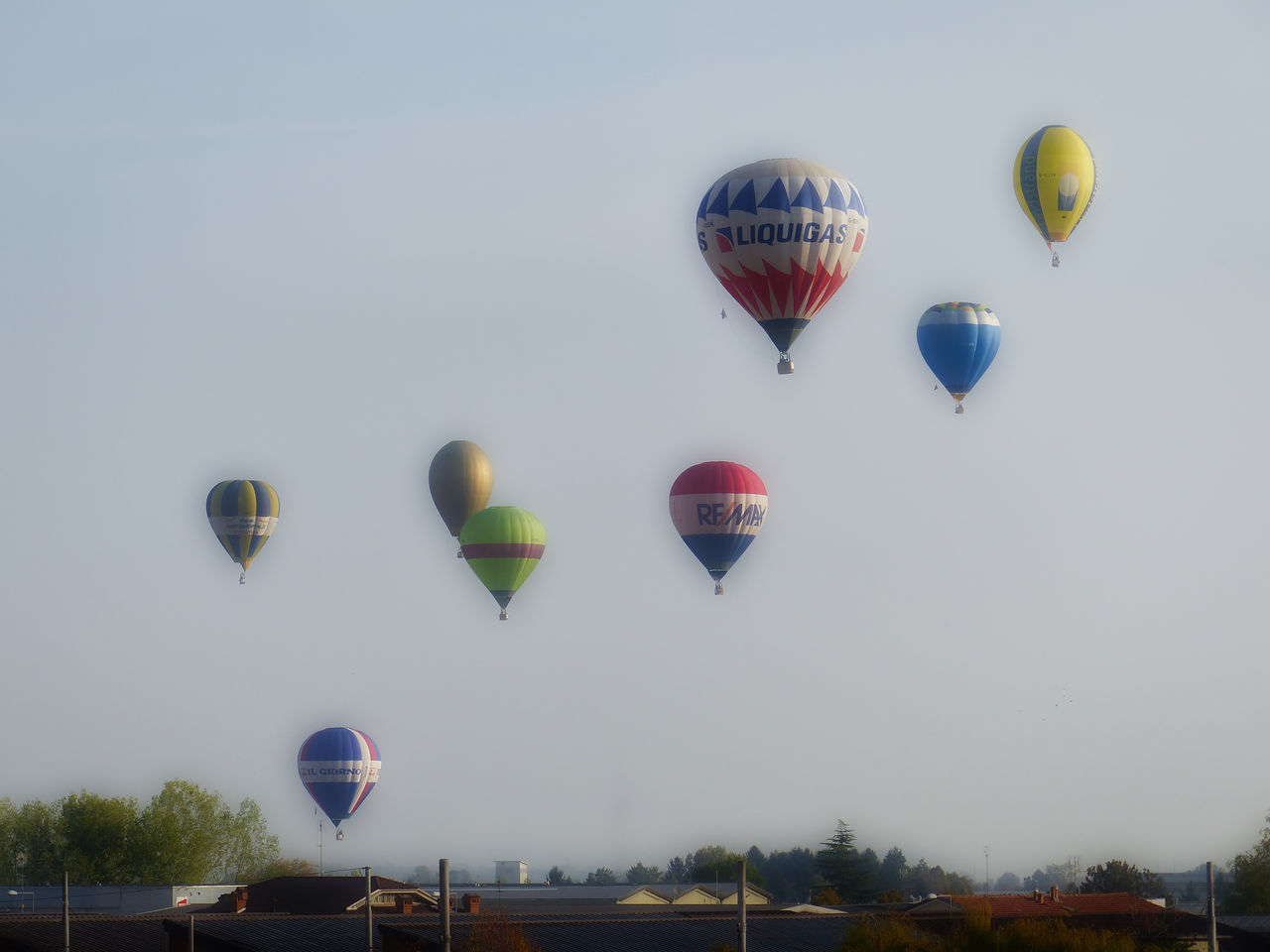 HOT AIR BALLOONS FLYING IN SKY