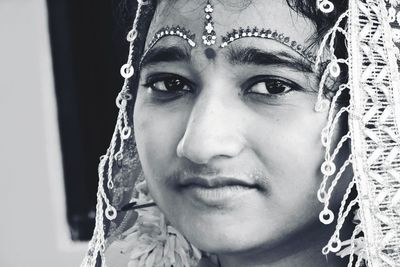 Close-up portrait of young woman