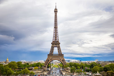 Low angle view of monument against cloudy sky