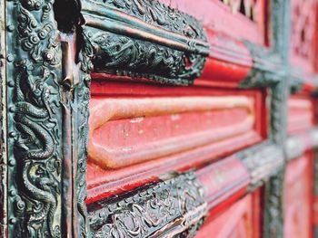 Full frame shot of ornate wall