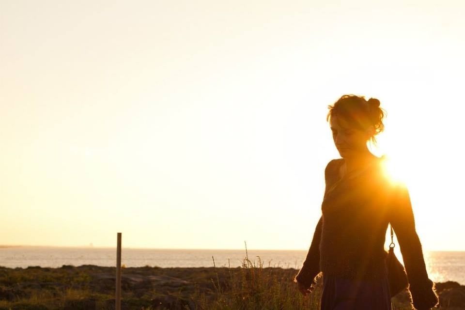 sun, sea, beach, lifestyles, leisure activity, sunset, clear sky, horizon over water, shore, person, water, beauty in nature, sunlight, scenics, standing, tranquil scene, tranquility, copy space