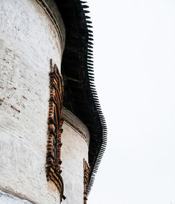 Low angle view of ornate building against clear sky