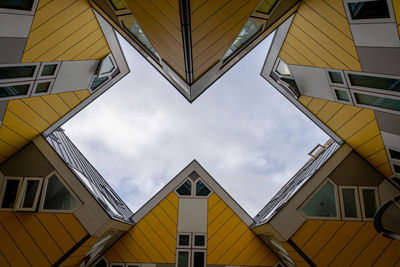 The cube houses, rotterdam, netherlands