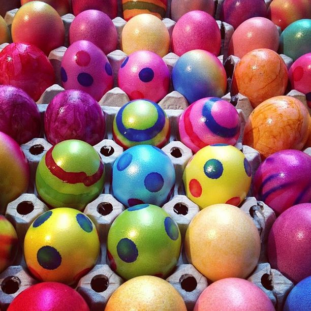multi colored, large group of objects, abundance, variation, colorful, full frame, choice, backgrounds, still life, balloon, arrangement, indoors, ball, in a row, collection, order, for sale, celebration, sphere, retail
