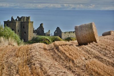 Panoramic view of fort against sky