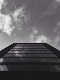 Low angle view of cloudy sky