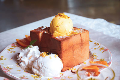 Close-up of cake in plate on table