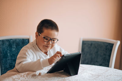 Youngster engaging with cutting-edge technology,  curiosity driving digital learners
