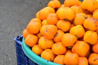 Fresh persimmons phu tub berk walking street