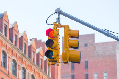 Red traffic light in new york city