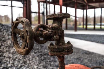 Close-up of rusty chain