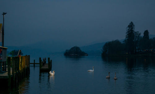 Early morning at bowness-on-windermere
