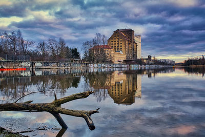 Reflection of buildings in lake