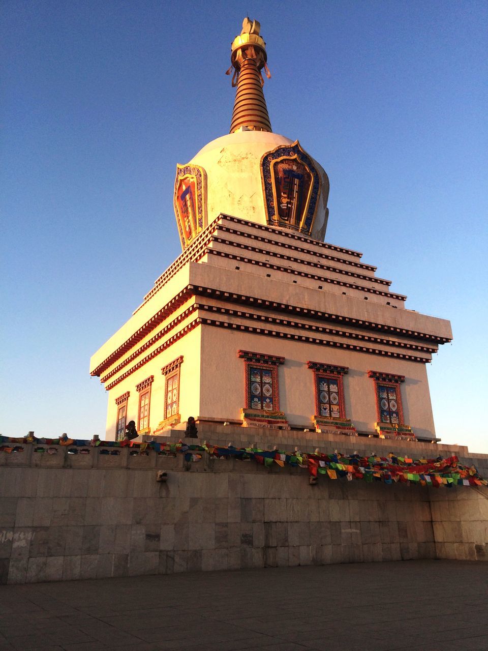 architecture, building exterior, built structure, clear sky, religion, place of worship, low angle view, spirituality, famous place, travel destinations, tourism, history, travel, blue, temple - building, international landmark, church, tower