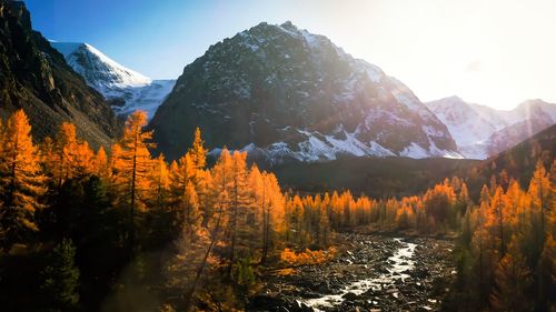 Scenic view of mountains against sky.aktru ,rusia