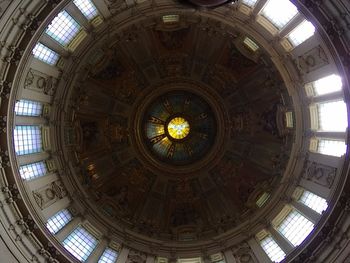 Low angle view of ceiling