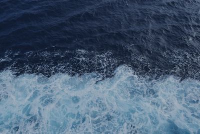 Waves splashing on rocks