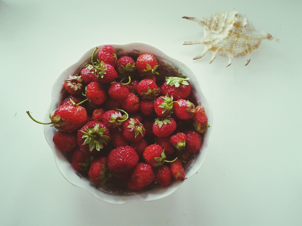 food and drink, food, fruit, healthy eating, freshness, red, indoors, white background, still life, ripe, studio shot, strawberry, berry fruit, berry, raspberry, table, bowl, juicy, close-up, organic